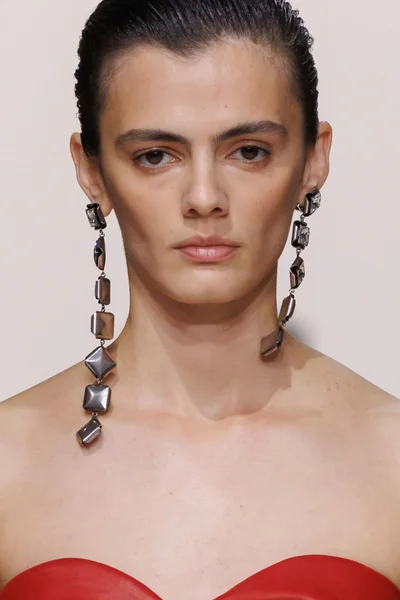 Look 36